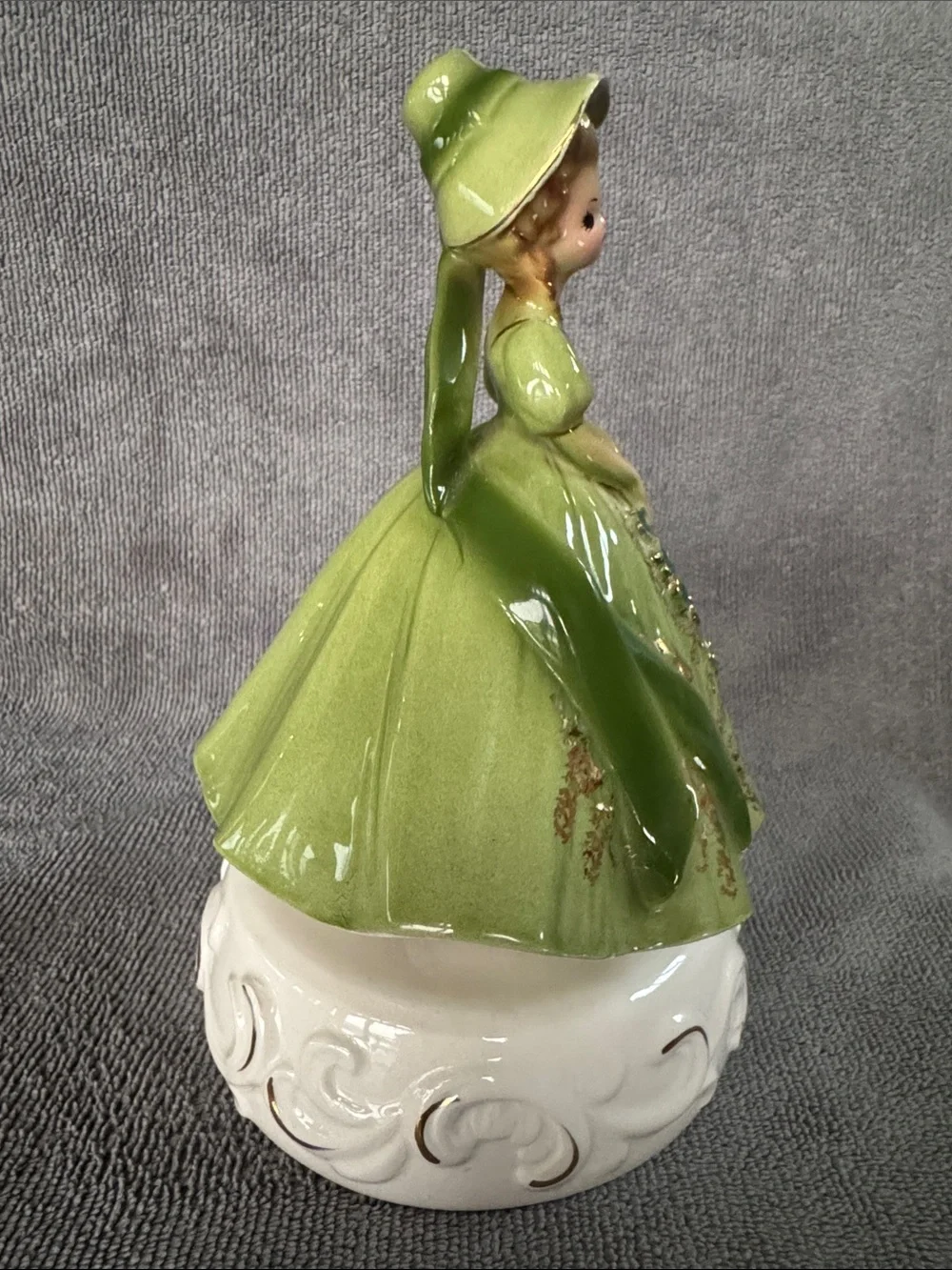 Vintage Josef Original Musical Figurine Music Box 1960’s Japan
